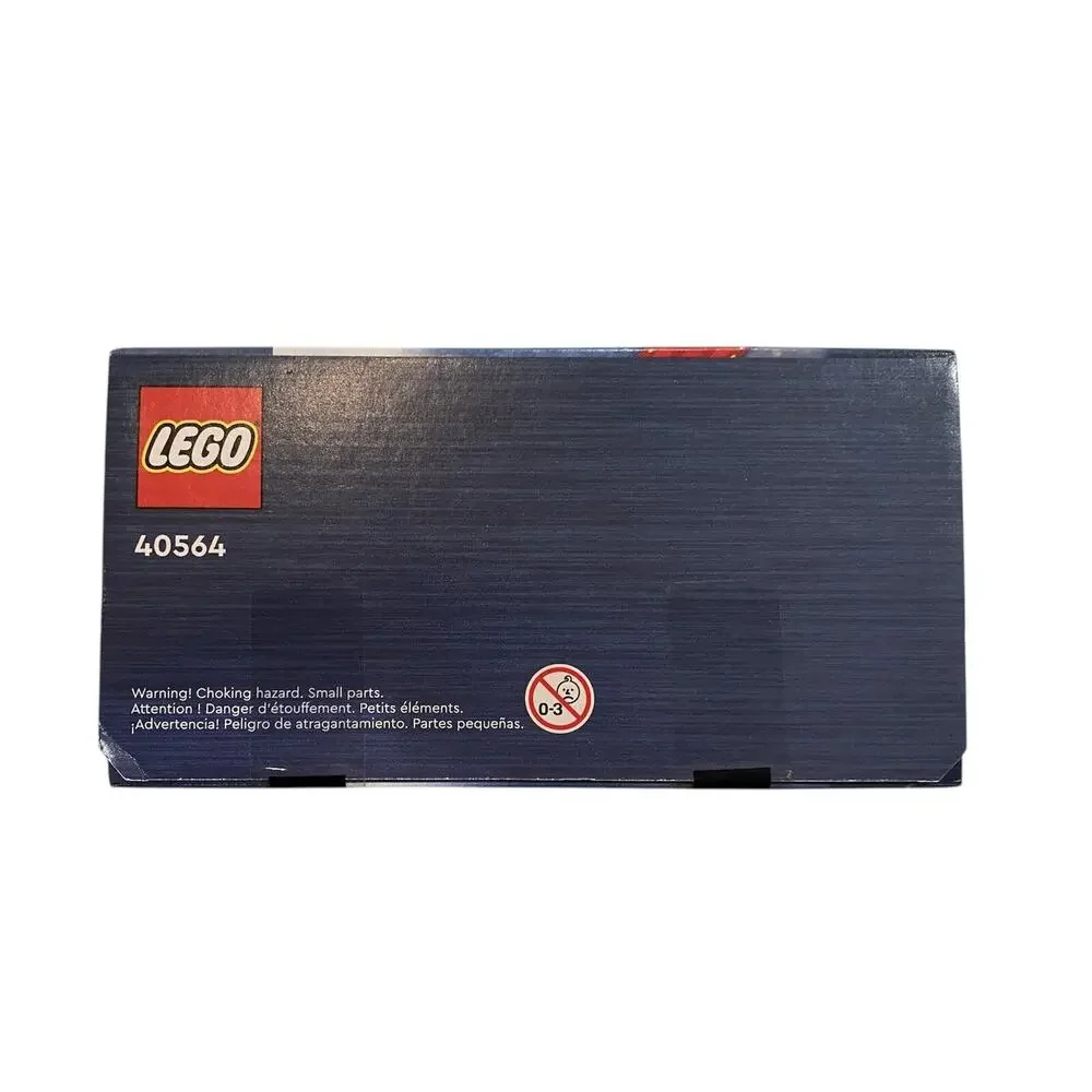 LEGO Seasonal: 2022 Winter Elves Scene (40564) Retired New Box Christmas Holiday